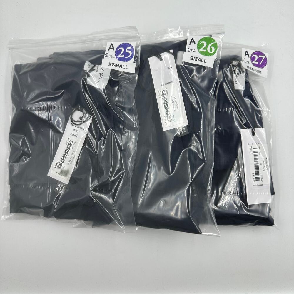 Michael Stars Klue Mini Skort in Nocturnal Navy Blue M NWT Preppy Minimalist - Picture 6 of 7